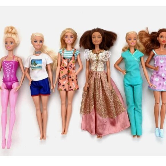 Mattel Lot of 7 Barbie Dolls Mixed Styles & Outfits Pre-Owned - Picture 1 of 16